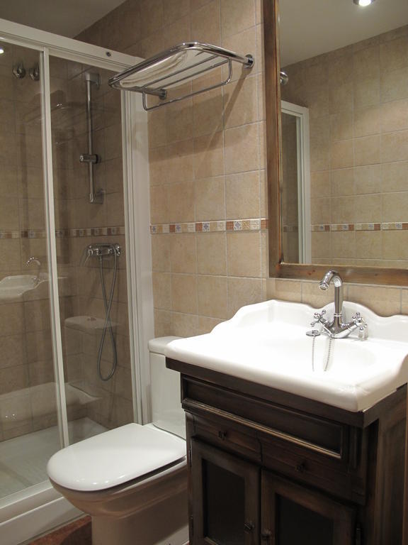 Apartamentos Casa Espanol Broto Zewnętrze zdjęcie
